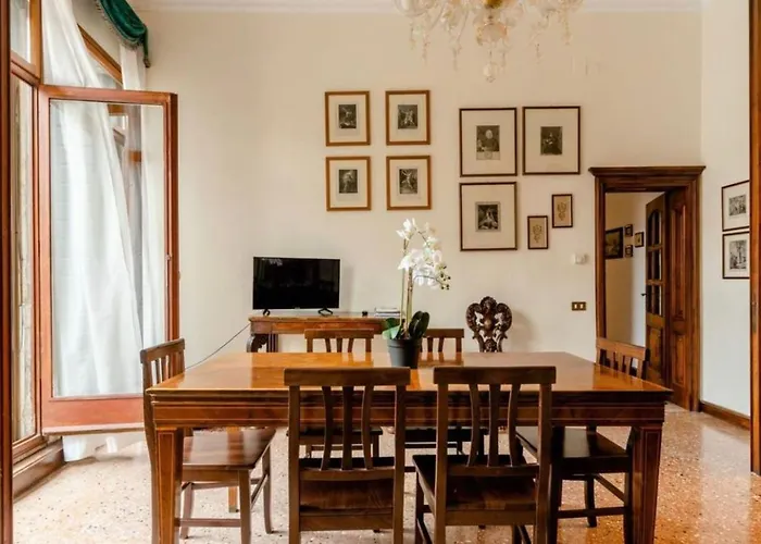 Apartamento La Fenice Veneza