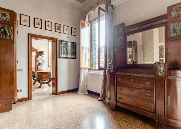 La Fenice Appartement *